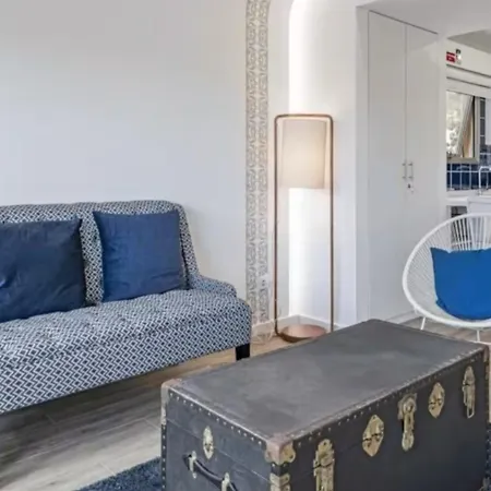 Apartment Location *
